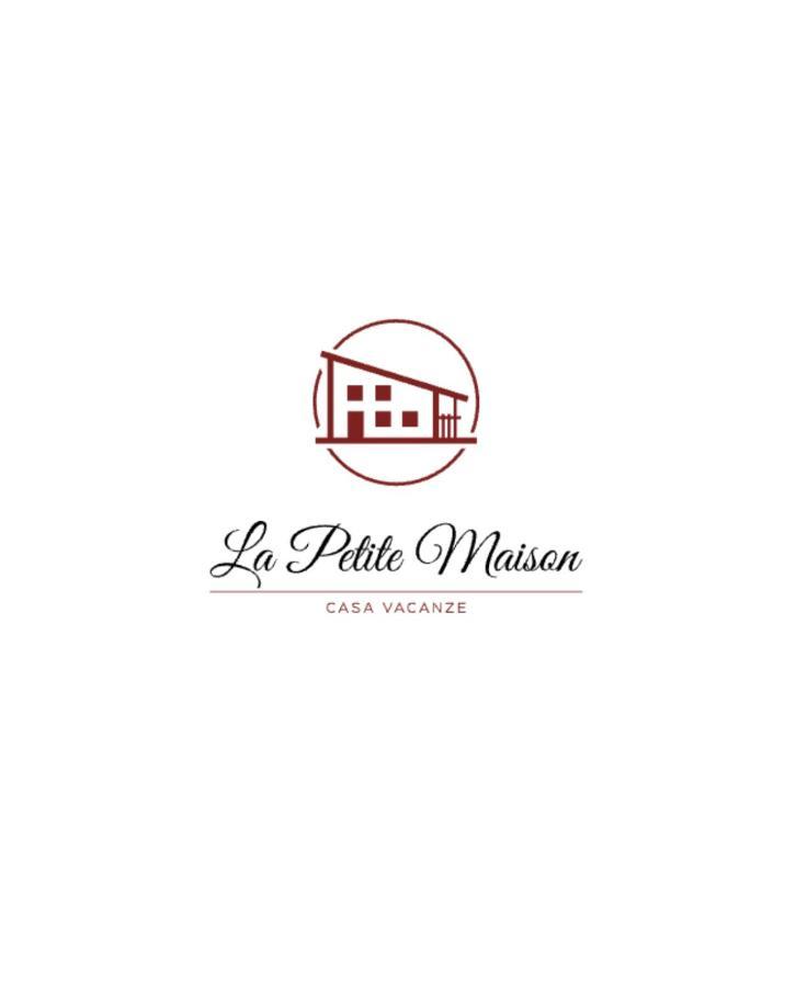 La Petite Maison Augusta Eksteriør bilde